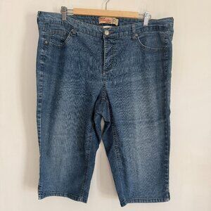 Just My Size Woman Blue Denim Stretch Classic Capri Jeans Plus Size 20